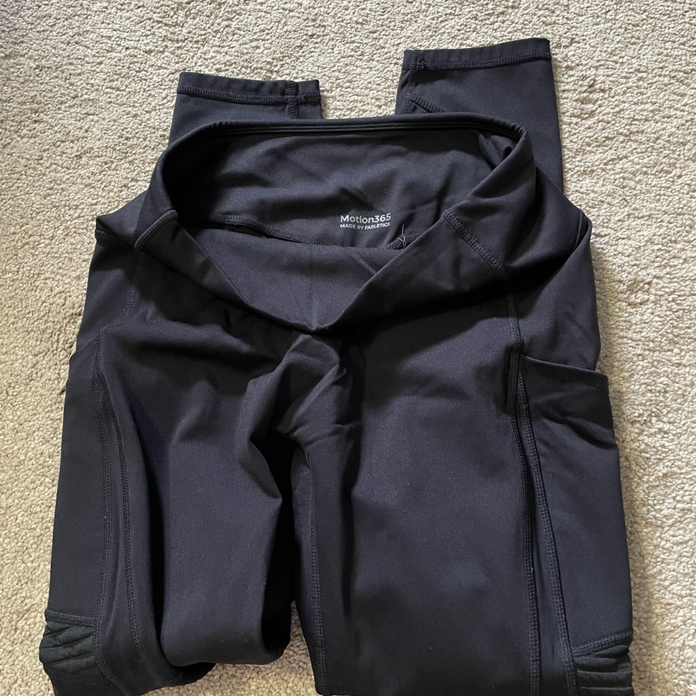 Fabletics motion 365 leggings